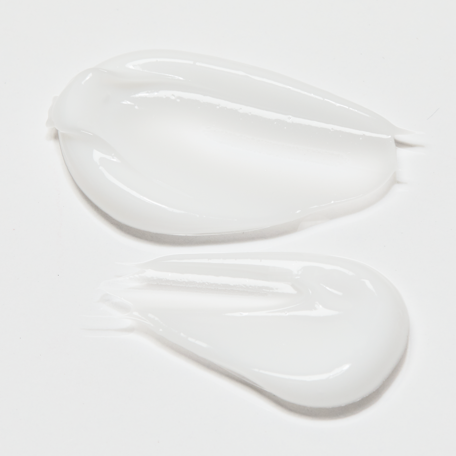 When To Apply Sunscreen: Before or After Moisturizer?