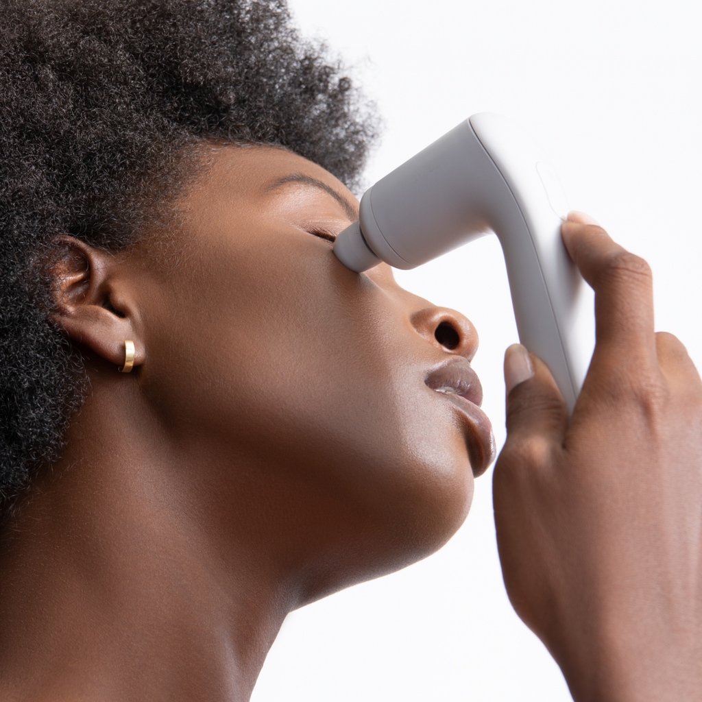 Does Vibration Tighten Skin? 3 Truths About Vibration Therapy Shani Darden Skin Care Does Vibration Tighten Skin? 3 Truths About Vibration Therapy Shani Darden Skin Care