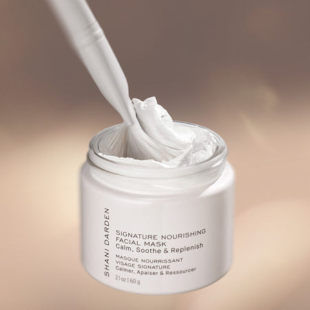 Nourishing facial Mask in jar