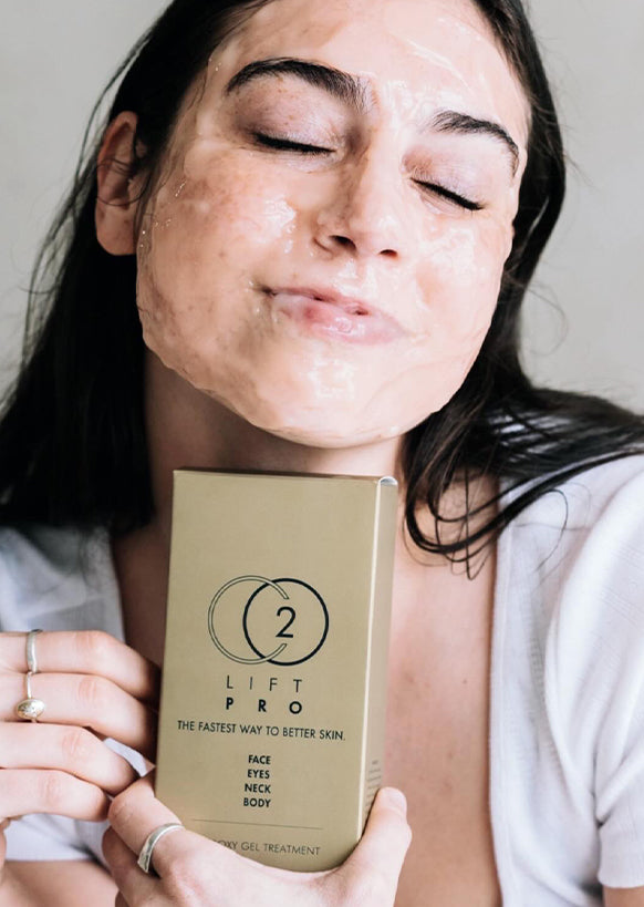 Model using the gel mask